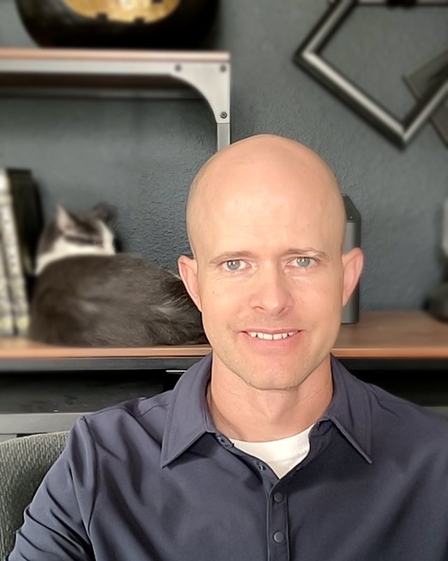Derrick Giannoni, owner of Derrick Web Design